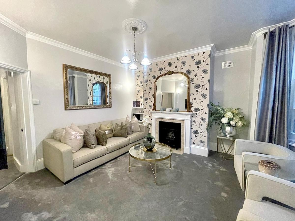 The Aurelia Apartment